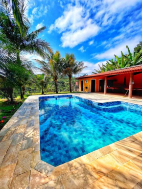 Chácara Roça chic atibaia piscina e muita natureza